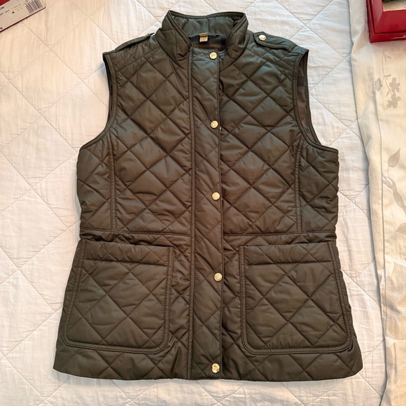 Burberry Jackets & Blazers - Burberry Olive Green Plaid-Lined Quilted Vest